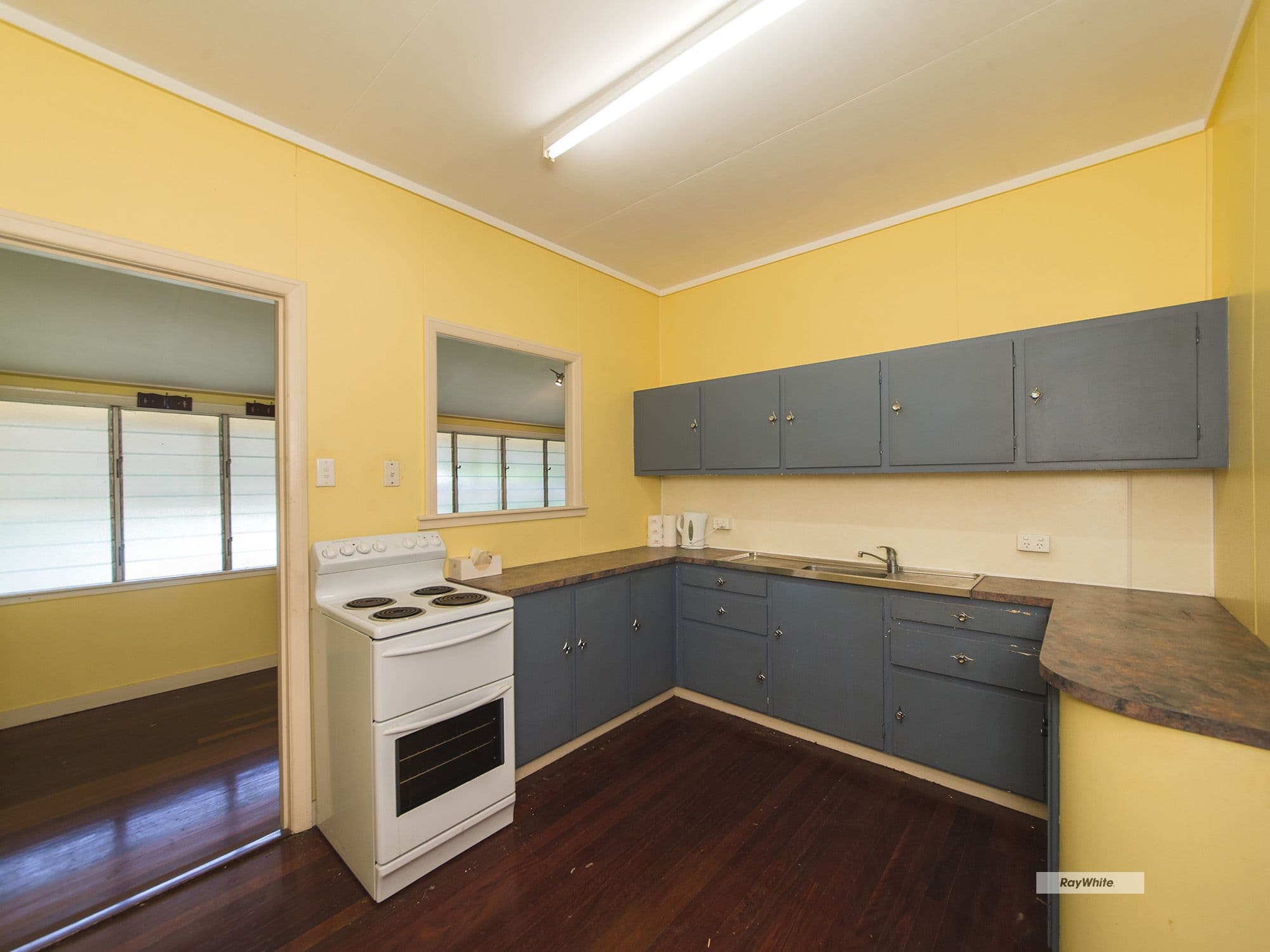 142 Fitzroy Street, Allenstown QLD 4700, Allenstown - Thumbnail 7