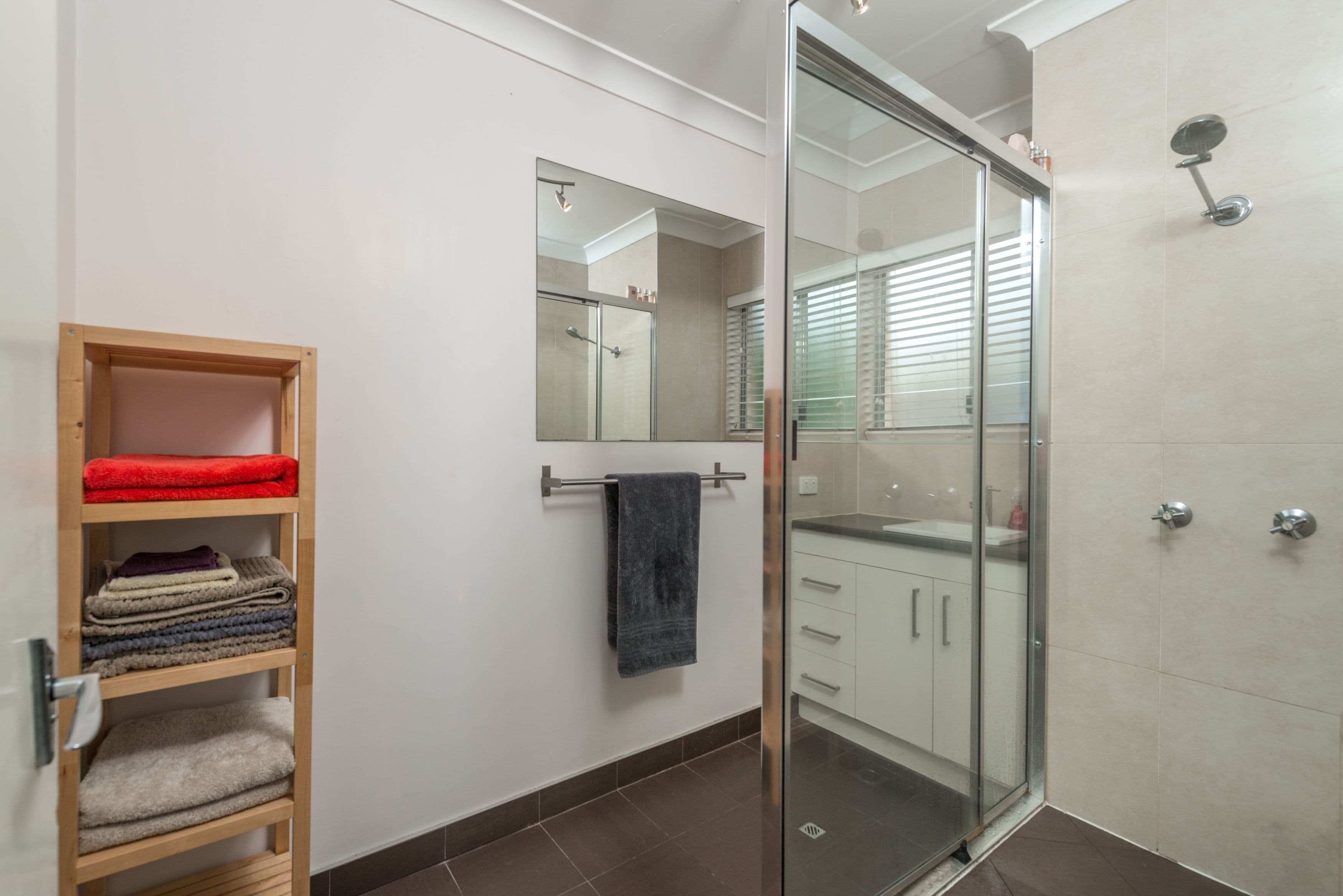 55 Gellibrand Street, Clayfield QLD 4011, Clayfield - Thumbnail 7