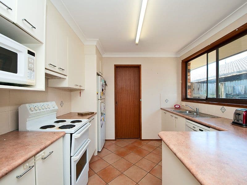 8 Nootka Court, Broadbeach Waters QLD 4218, Broadbeach Waters - Thumbnail 4