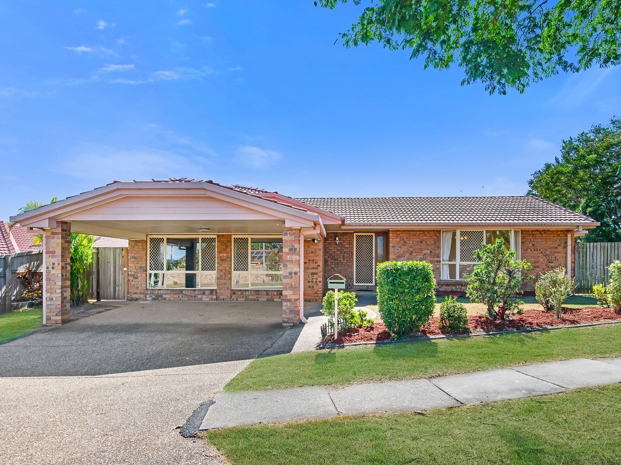 1 WOORABINDA Street, Runcorn QLD 4113, Runcorn - Thumbnail 2