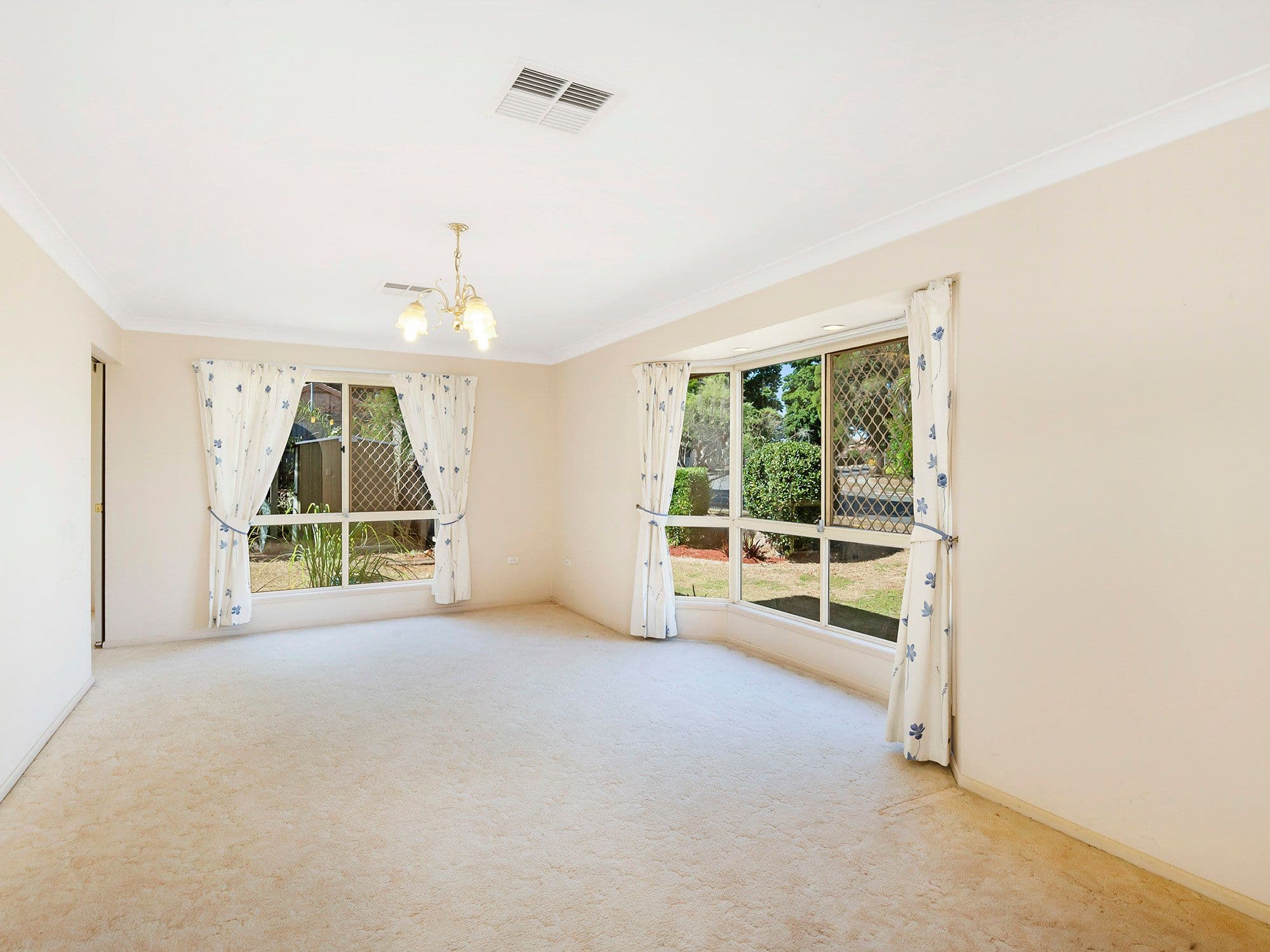 1 WOORABINDA Street, Runcorn QLD 4113, Runcorn - Thumbnail 6