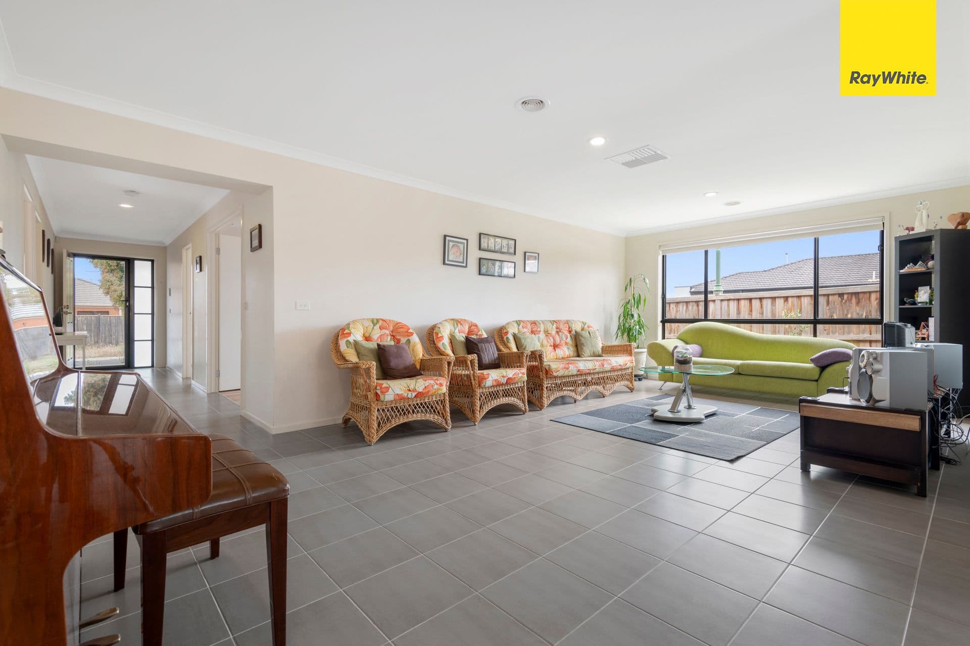 34 Oakpark Drive, HARKNESS VIC 3337, Harkness - Thumbnail 6