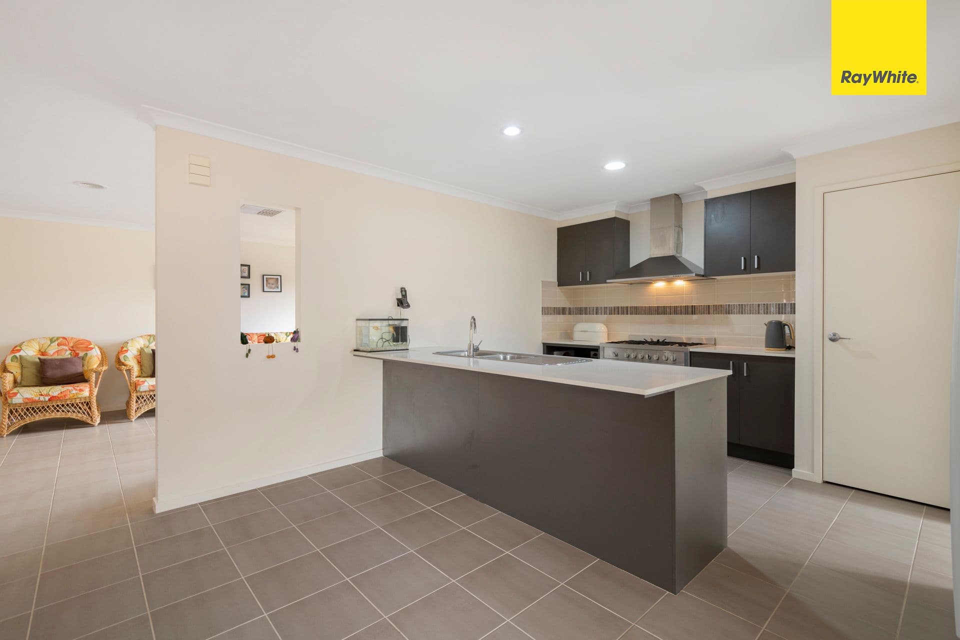 34 Oakpark Drive, HARKNESS VIC 3337, Harkness - Thumbnail 8