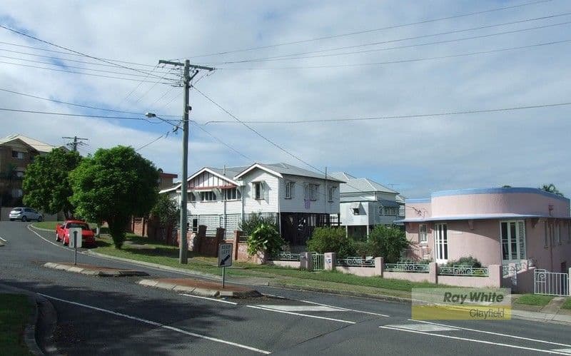 42 Camden Street, ALBION QLD 4010, Albion - Thumbnail 3