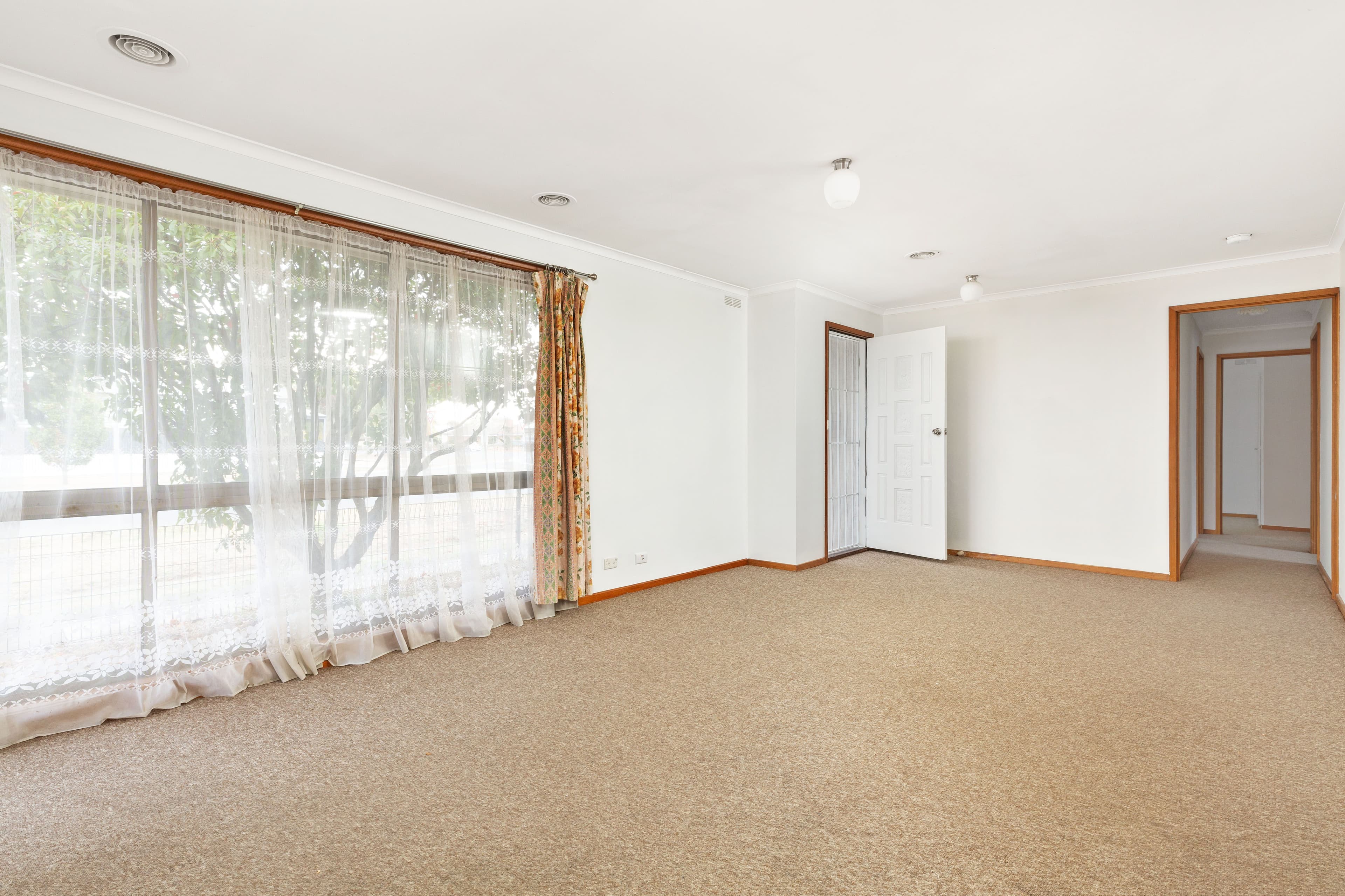 525 Drummond Street, Redan VIC 3350, Redan - Thumbnail 5