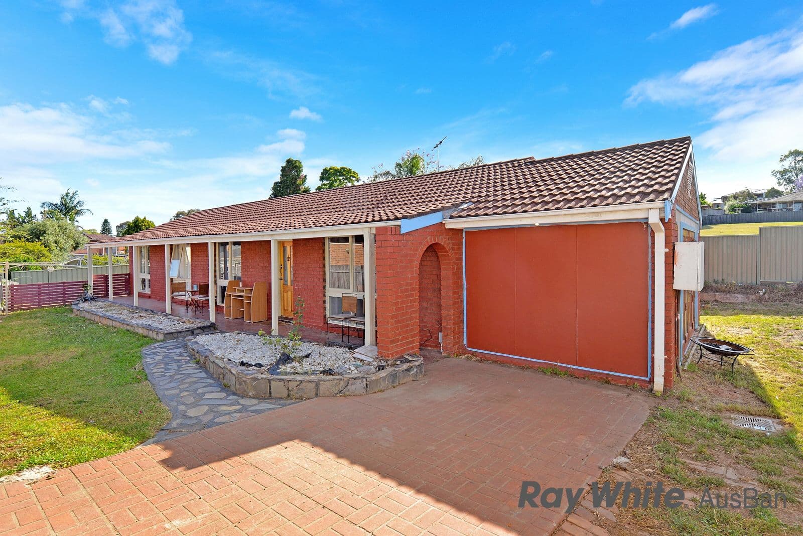 99 Harrow Road, Glenfield - Image 1