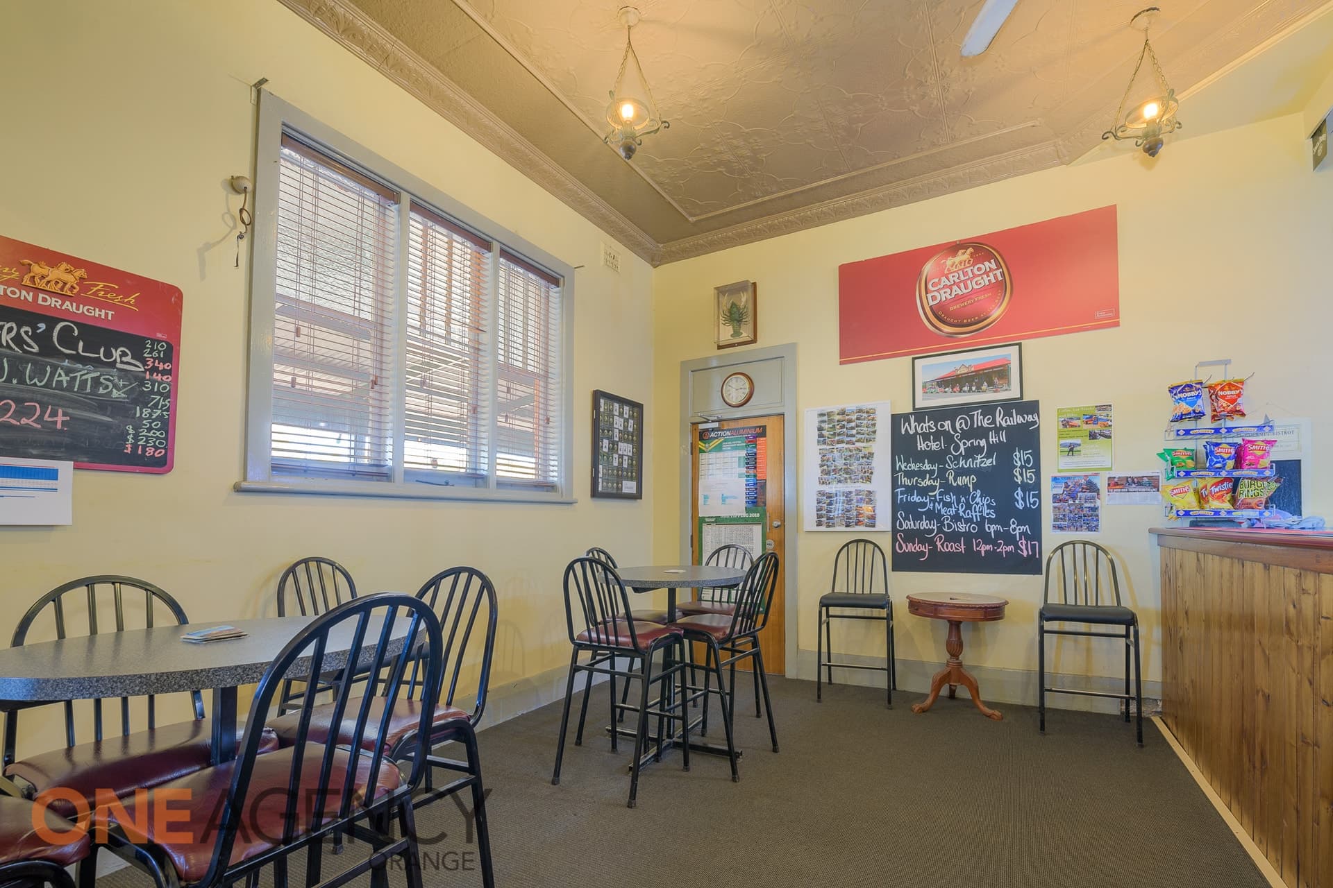 19 Spring Street, Spring Hill, Spring Hill - Thumbnail 4