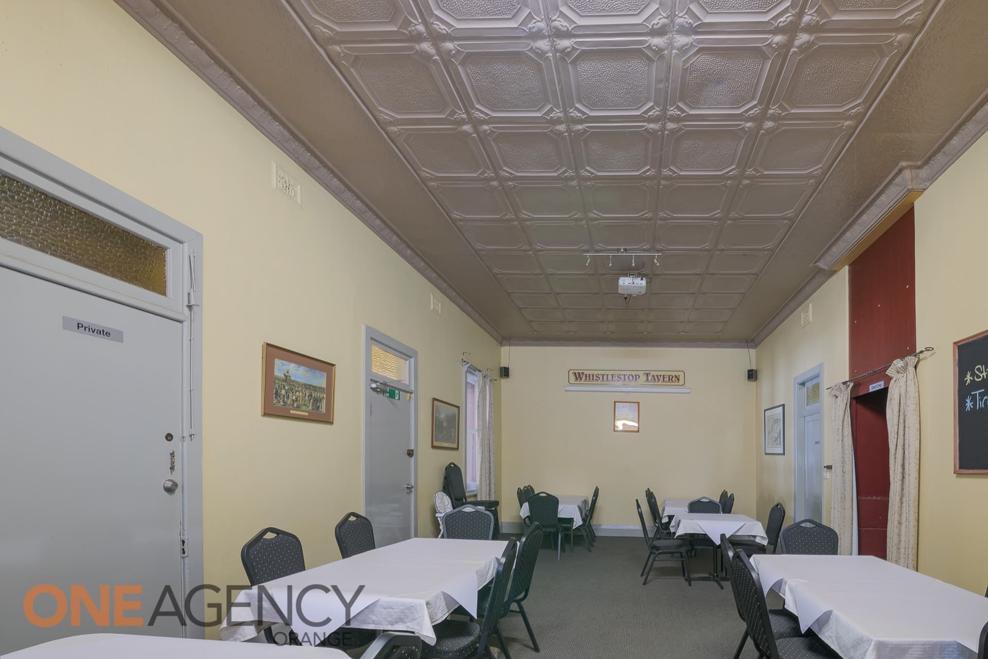 19 Spring Street, Spring Hill, Spring Hill - Thumbnail 7
