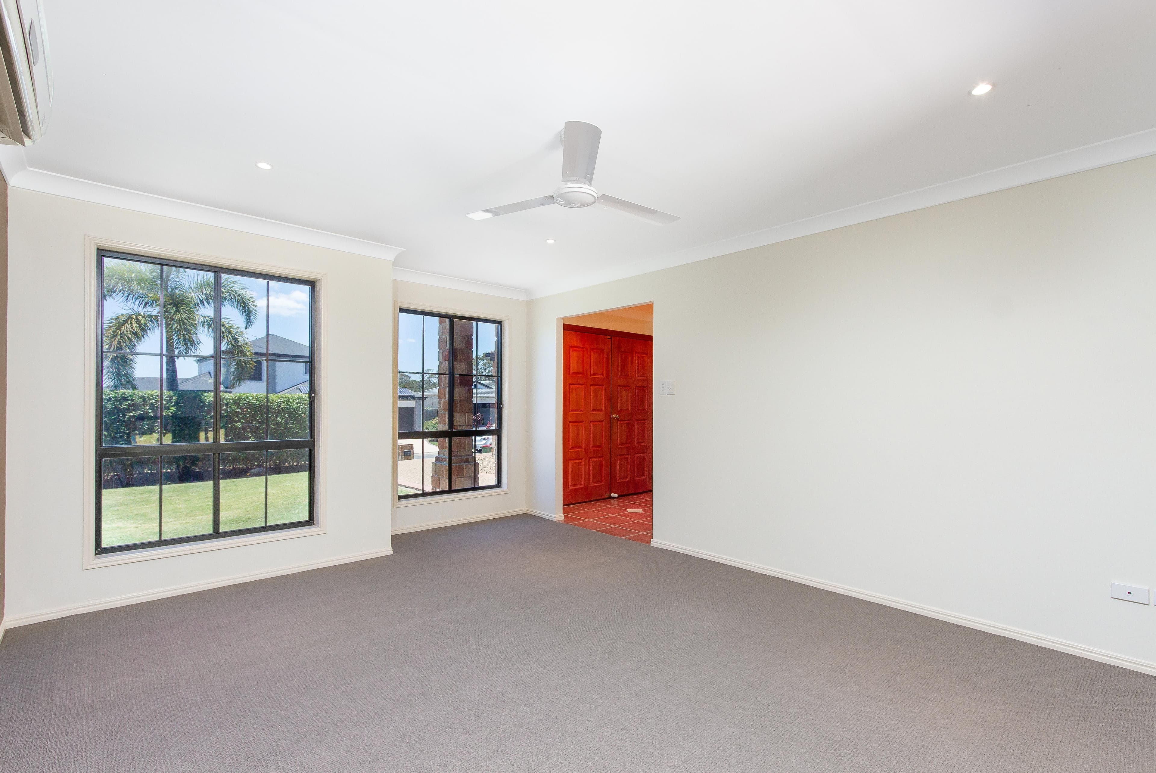 5 Riverside Terrace, Windaroo QLD 4207, Windaroo - Thumbnail 2