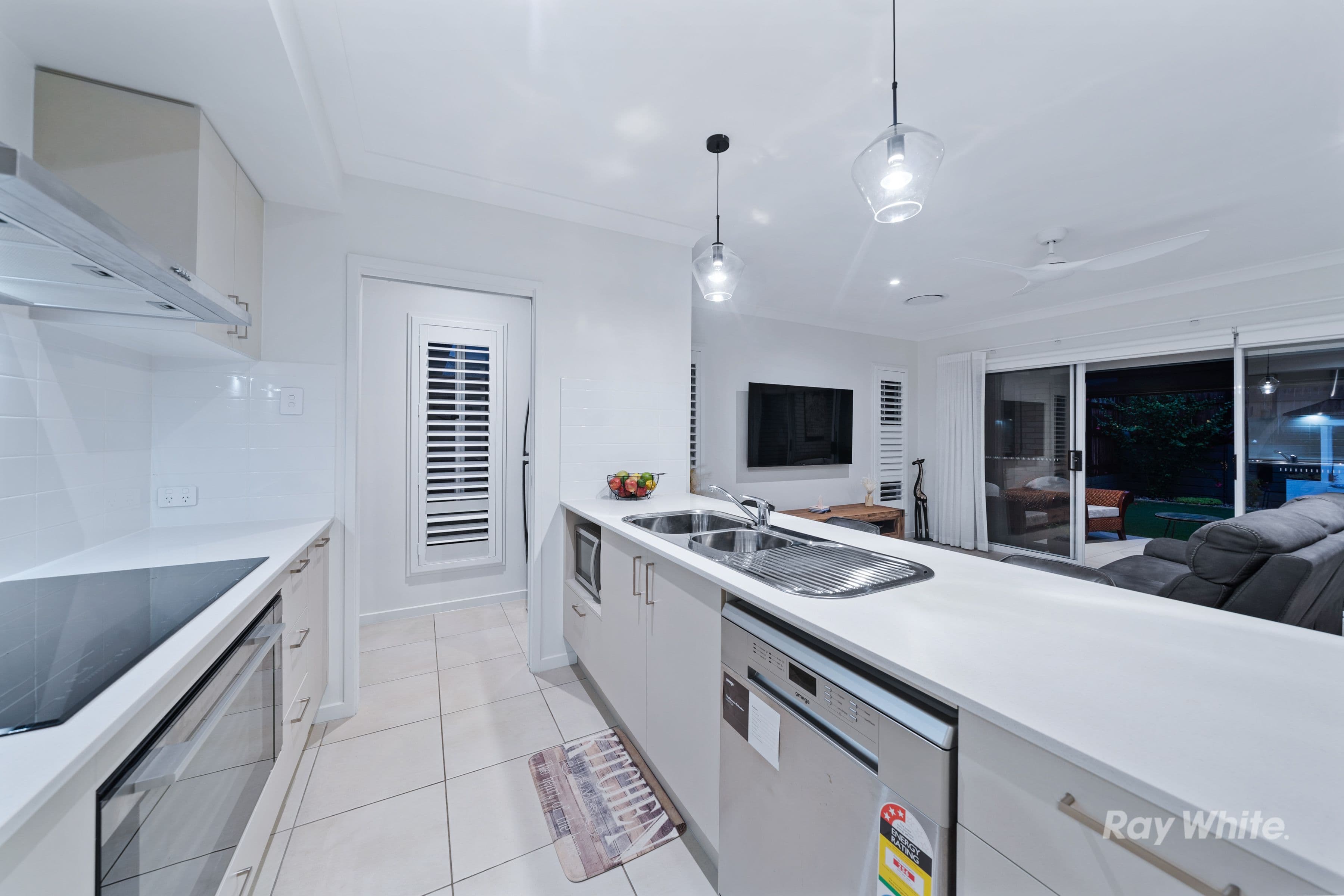 17 Amber Circuit, Greenbank QLD 4124, Greenbank - Thumbnail 2