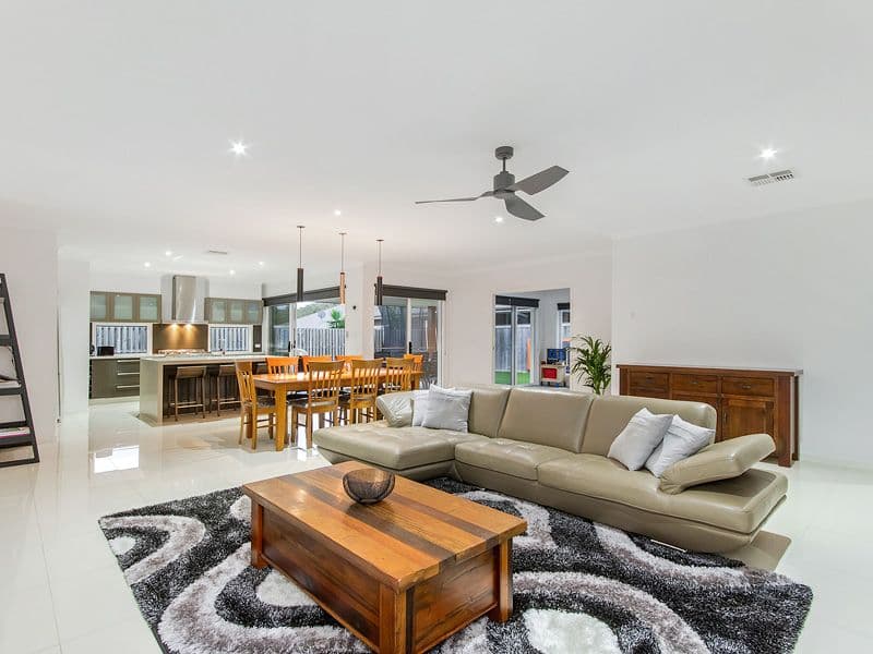 10 Trail Side Court, Upper Coomera QLD 4209, Upper Coomera - Thumbnail 5