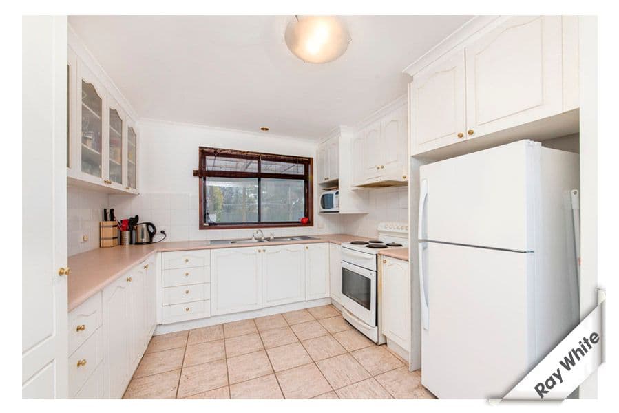 1 Cathcart Close, CHISHOLM ACT 2905, Chisholm - Thumbnail 4