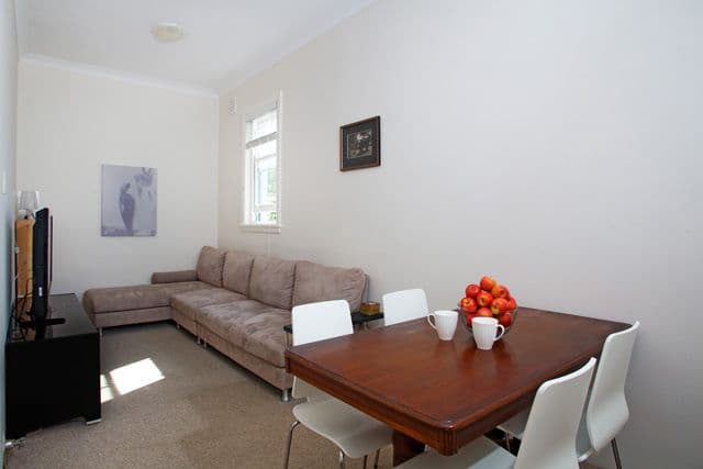 21 Waiwera Street, MCMAHONS POINT NSW 2060, McMahons Point - Image 1