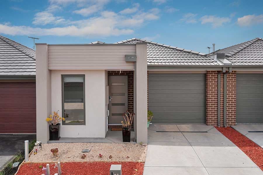 21 Groveton Street, Craigieburn VIC 3064, Craigieburn - Image 1