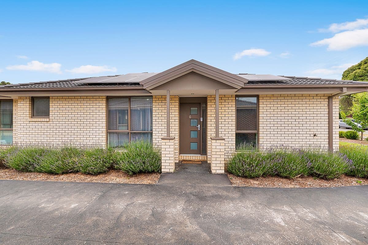 3 Elizabeth Street, Cranbourne North VIC 3977, Cranbourne North - Image 1