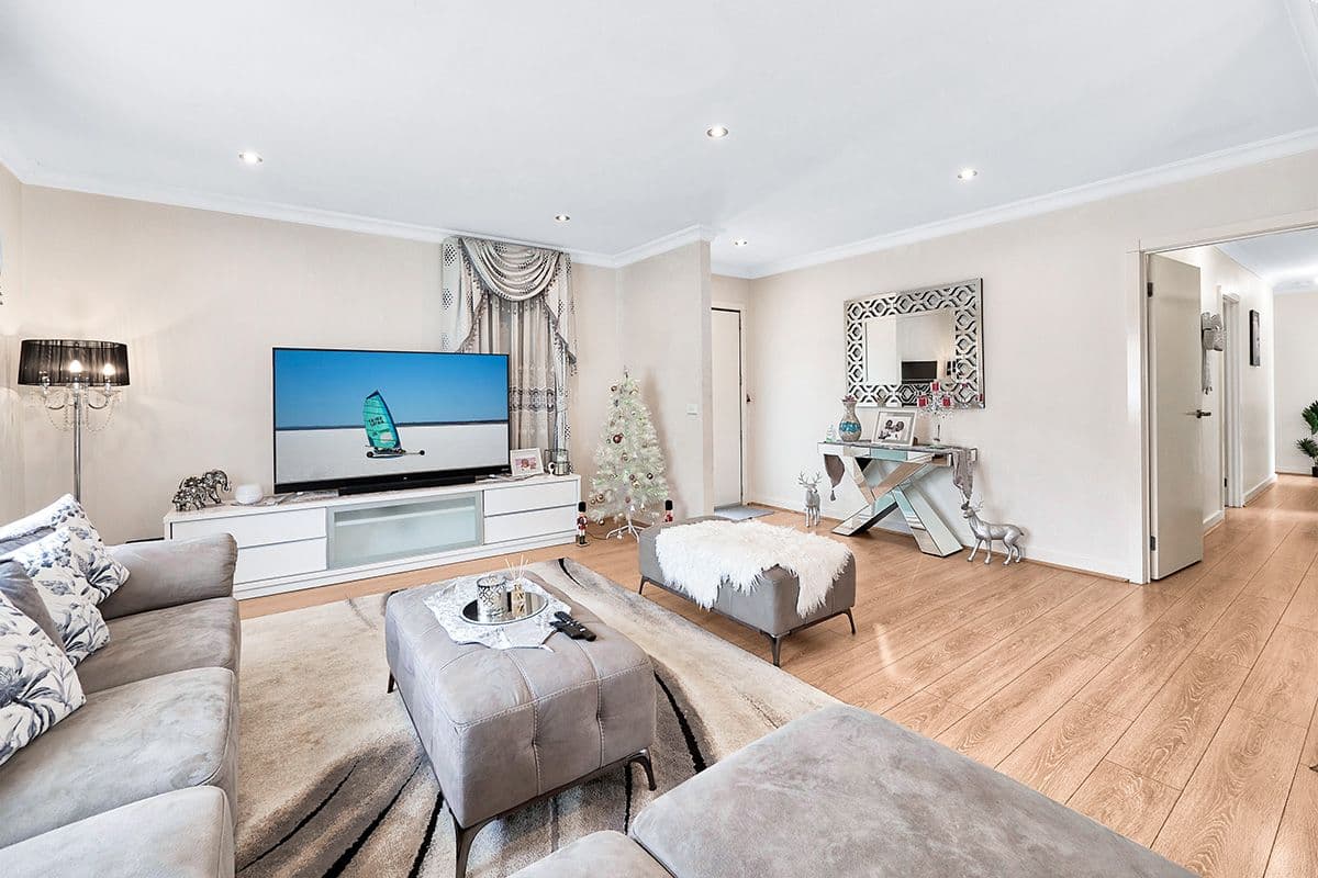 3 Elizabeth Street, Cranbourne North VIC 3977, Cranbourne North - Thumbnail 4