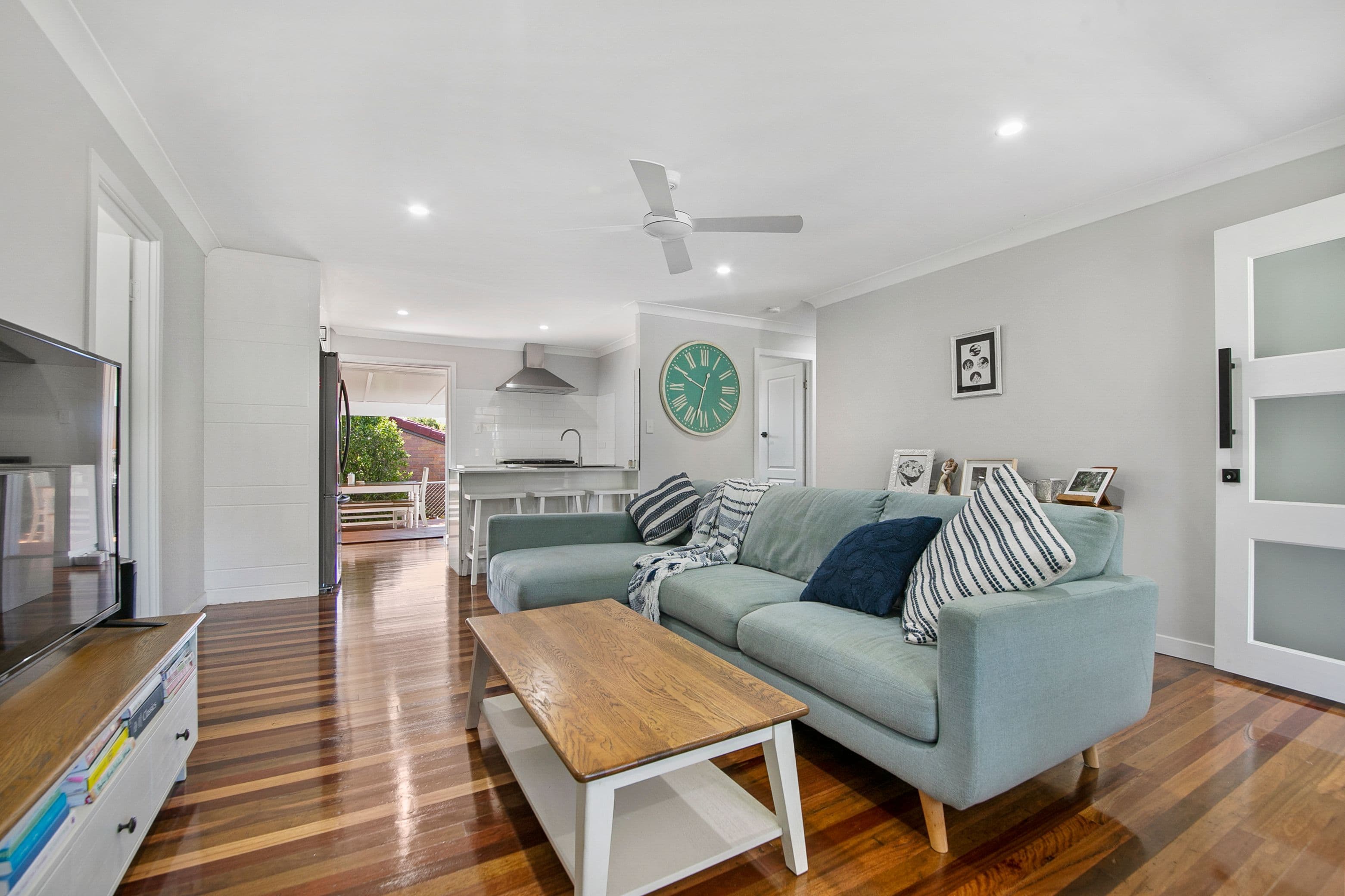 4 Fenchurch Street, Birkdale QLD 4159, Birkdale - Thumbnail 2