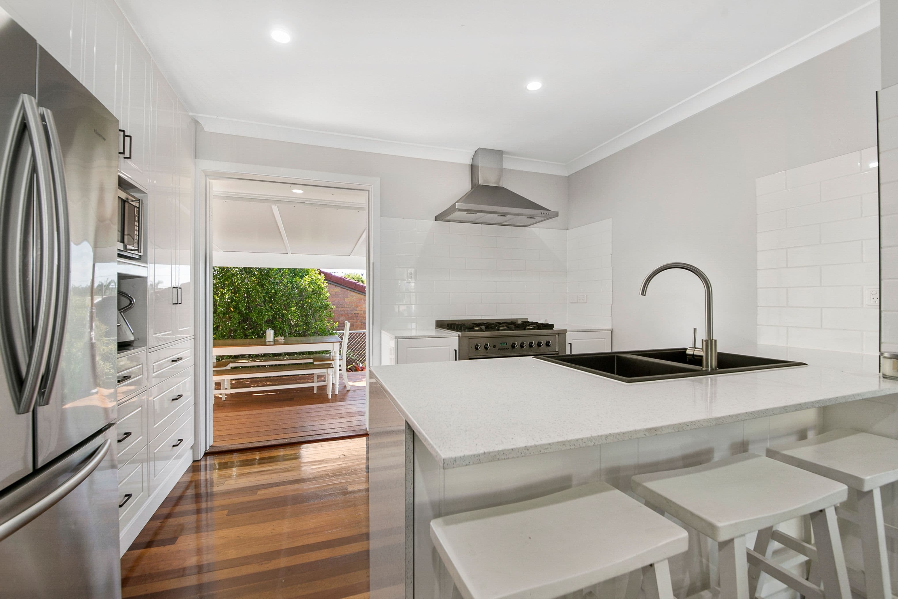 4 Fenchurch Street, Birkdale QLD 4159, Birkdale - Thumbnail 4