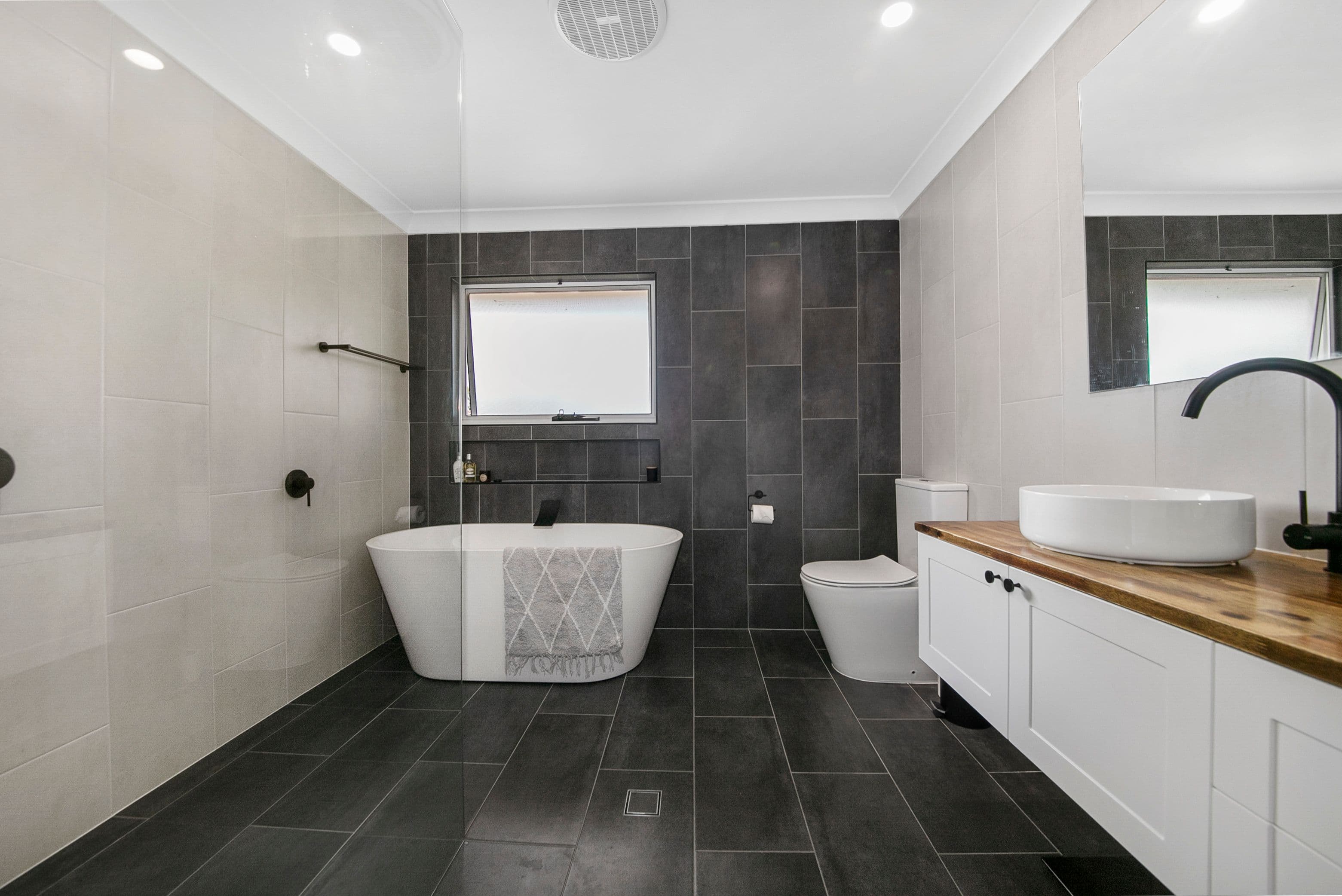 4 Fenchurch Street, Birkdale QLD 4159, Birkdale - Thumbnail 6