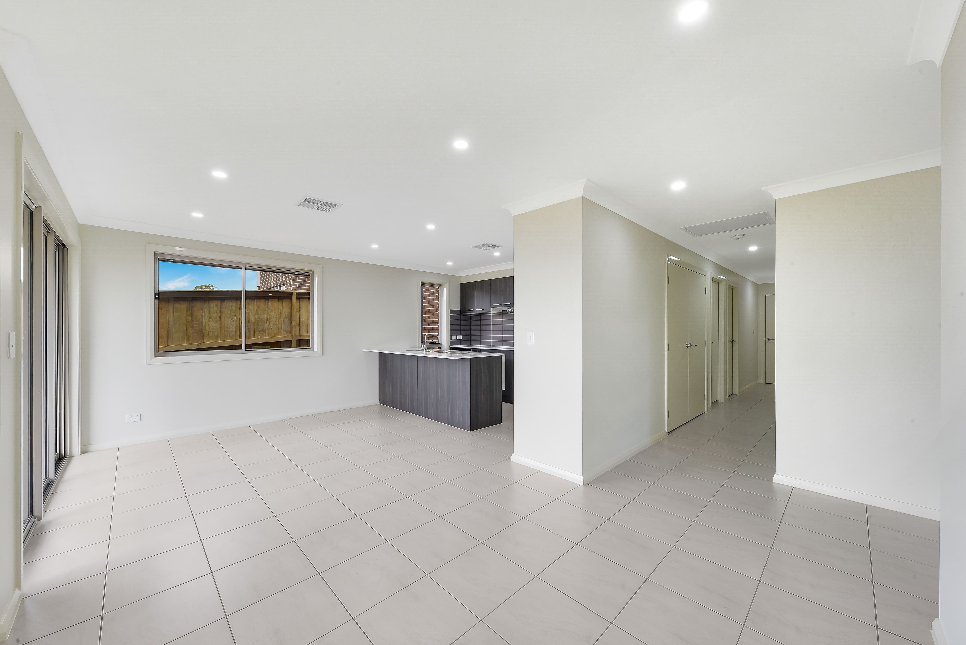 23 Banfield Drive, Oran Park - Thumbnail 2