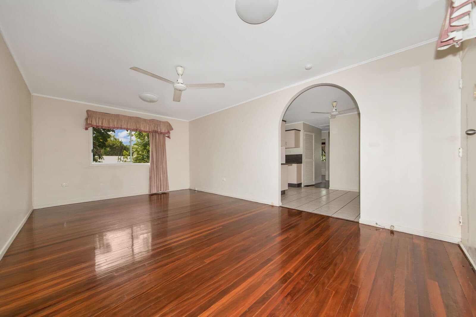 13 Churinga Street, Kirwan QLD 4817, Kirwan - Thumbnail 2