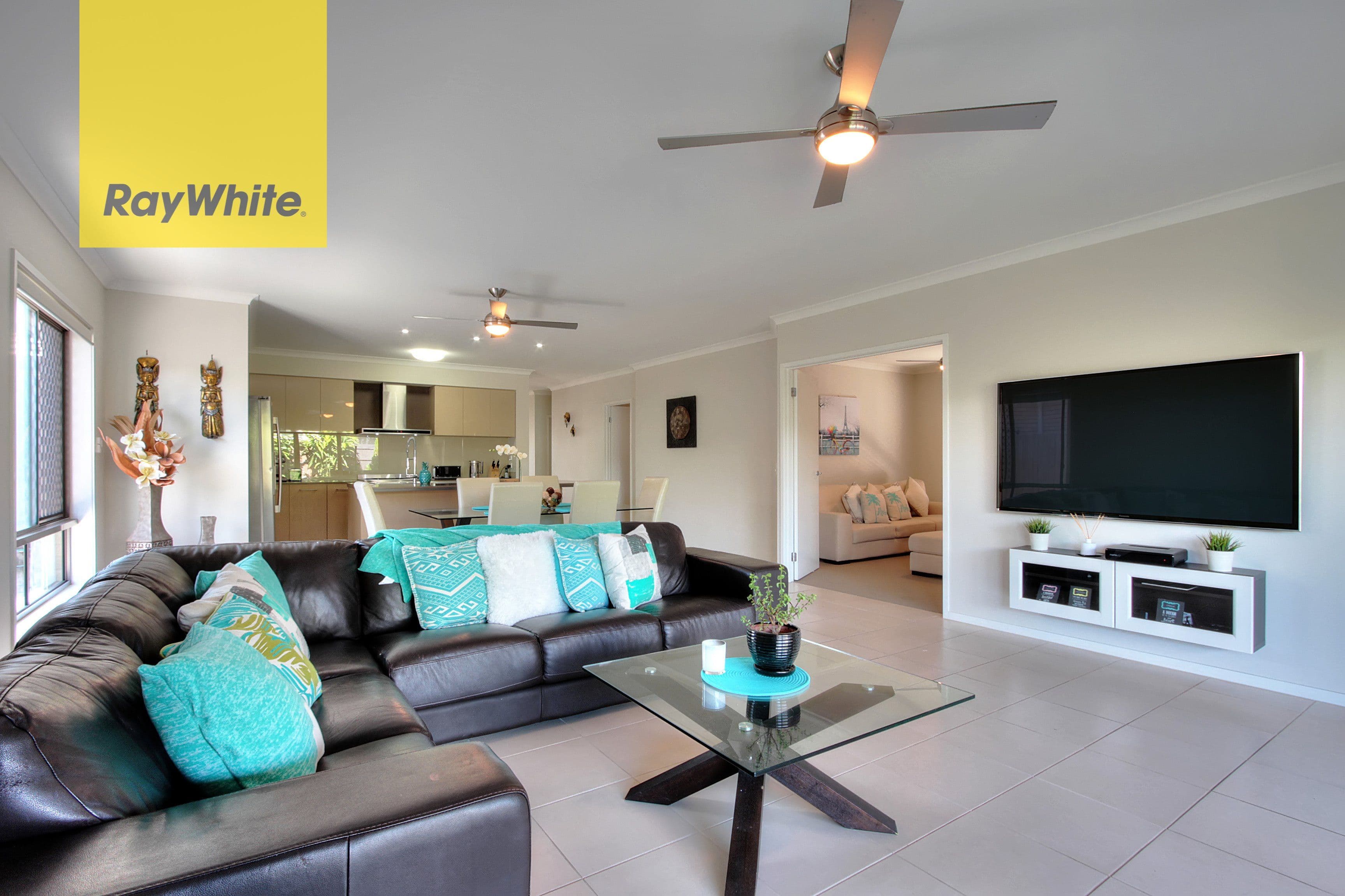 30 Stoneleigh Reserve Boulevard, Logan Reserve QLD 4133, Logan Reserve - Thumbnail 2