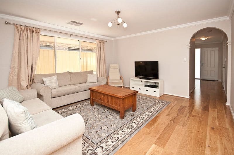 8 Warner Avenue, FINDON SA 5023, Findon - Thumbnail 4