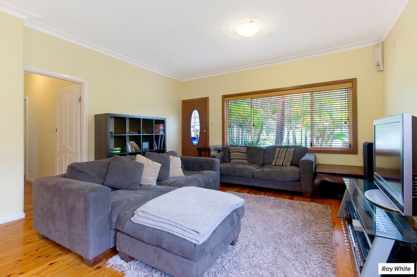 7 Corrie Road, WOONONA NSW 2517, Woonona - Thumbnail 5