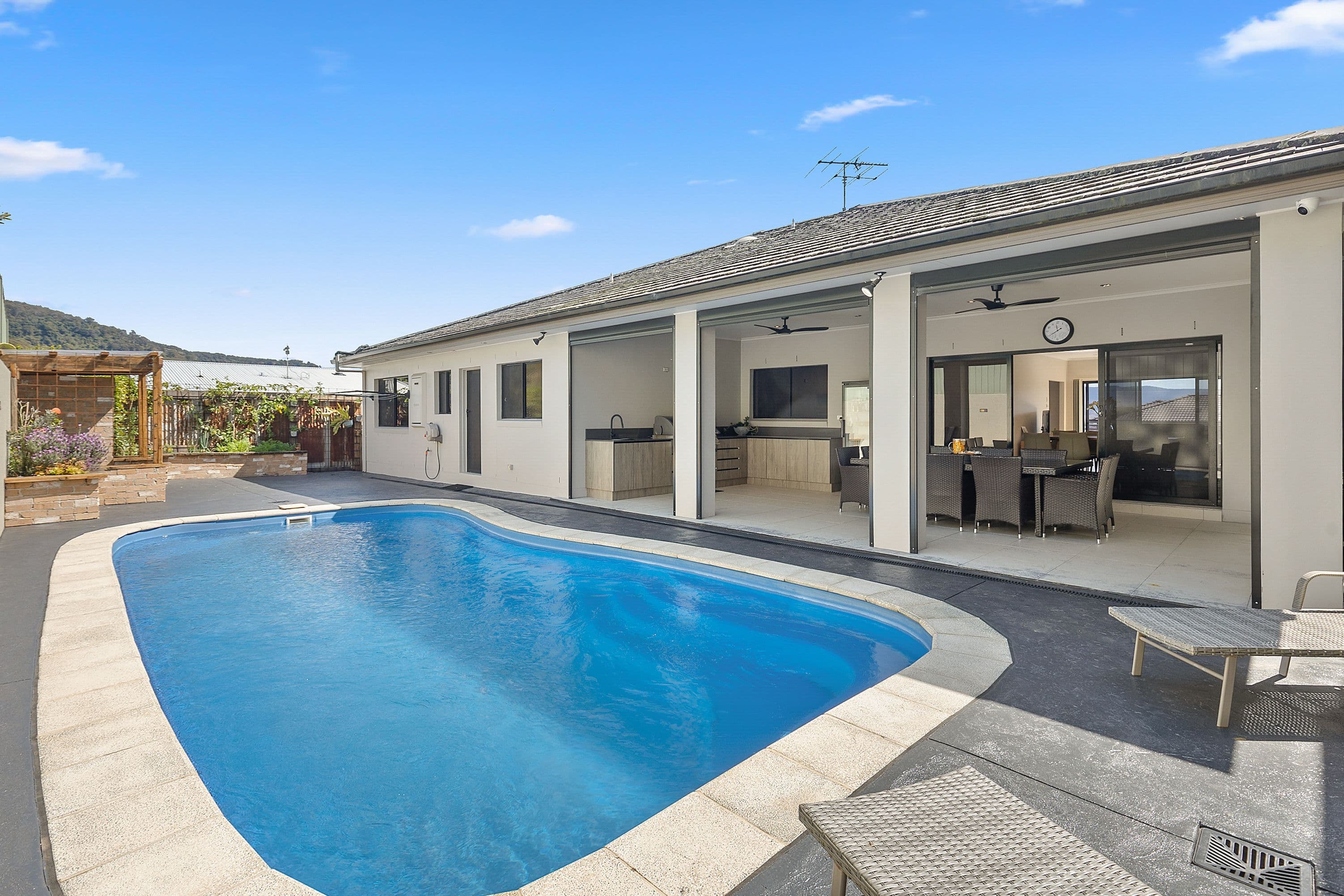 16 Danjera Drive, Albion Park NSW 2527, Albion Park - Thumbnail 2