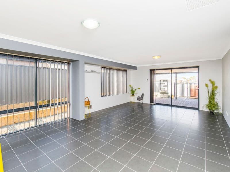 31 Camelot Street, Baldivis WA 6171, Baldivis - Thumbnail 2