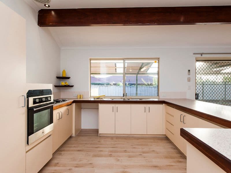 21 Taggert Avenue, Baldivis WA 6171, Baldivis - Thumbnail 2
