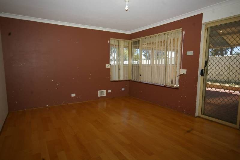 2 Boab Court, ALEXANDER HEIGHTS WA 6064, Alexander Heights - Thumbnail 5