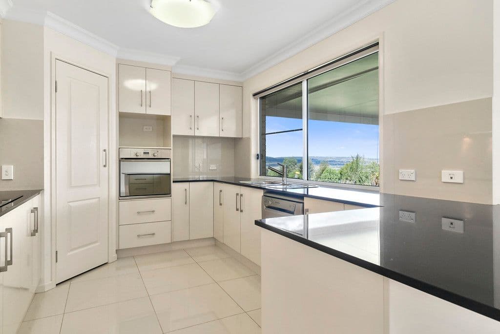 4 Makybe Drive, Hodgson Vale QLD 4352, Hodgson Vale - Thumbnail 3