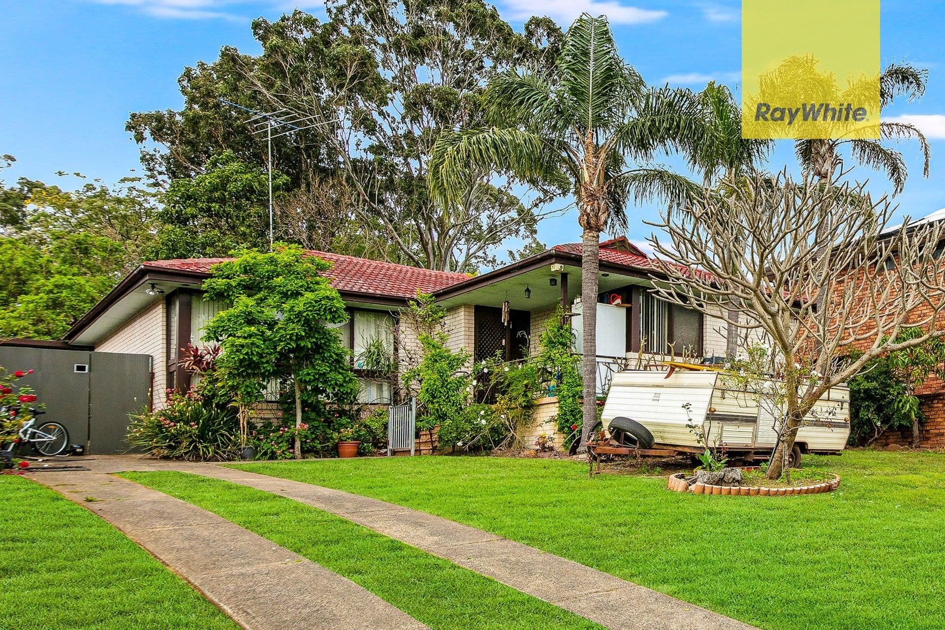 29 Oak Drive, Georges Hall NSW 2198, Georges Hall - Thumbnail 5