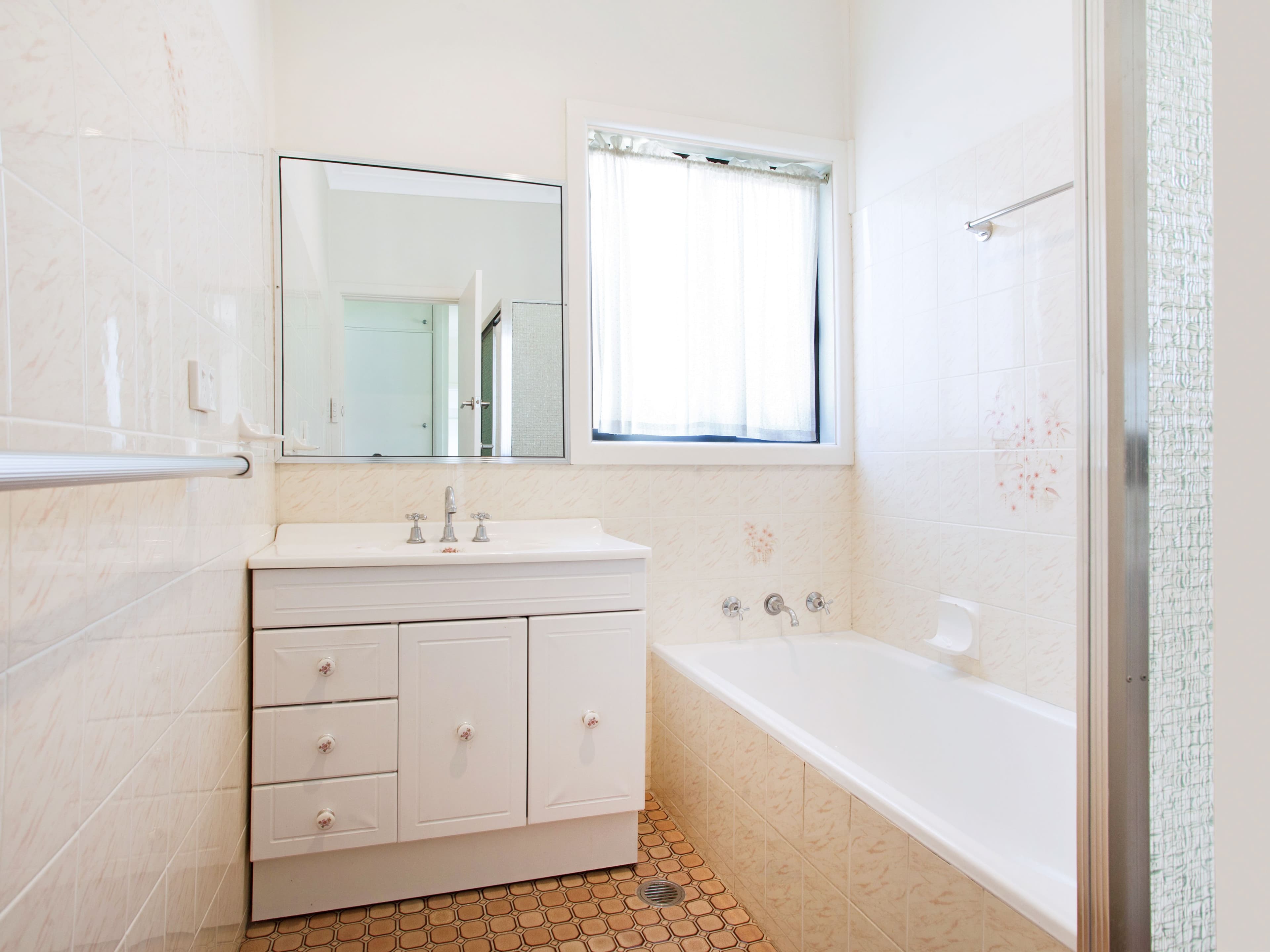 13 Heathcote Street, Helensburgh - Thumbnail 6