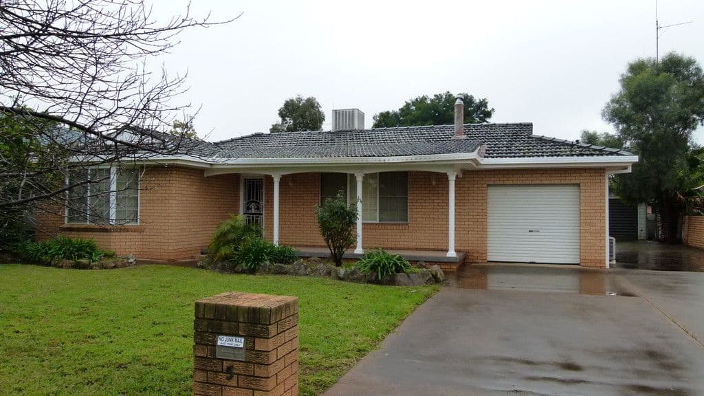 5 Wyndham Avenue, Forbes - Image 1