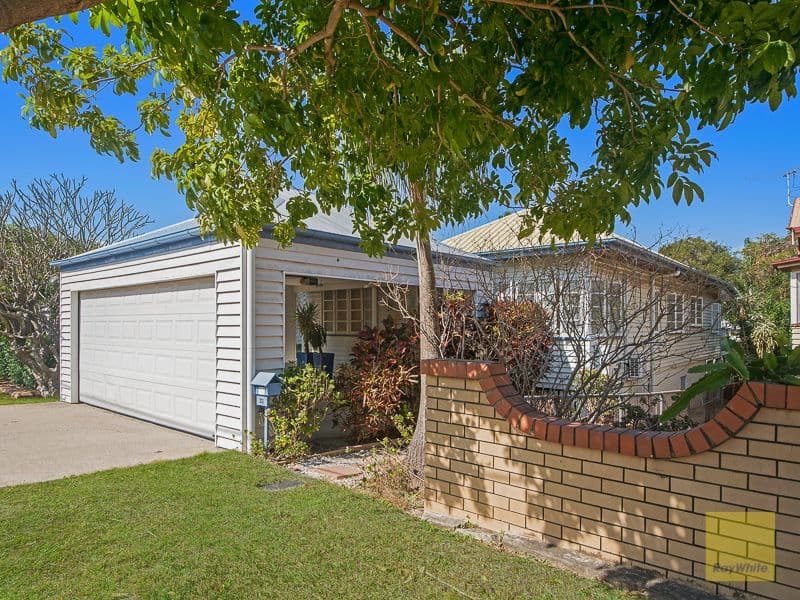 31 Wood Street, Kedron QLD 4031, Kedron - Thumbnail 2