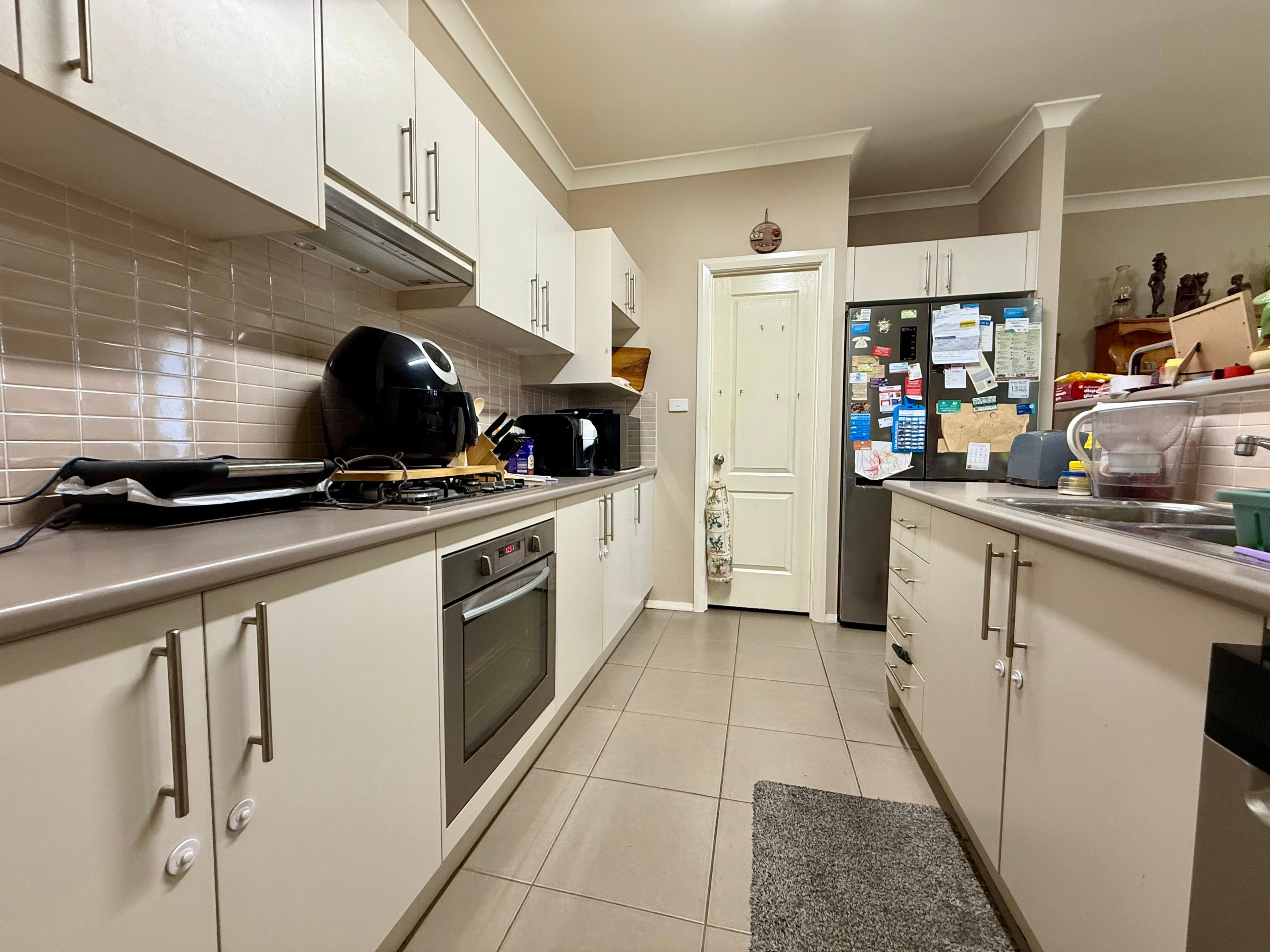 5 Henry Place, Young NSW 2594, Young - Thumbnail 2