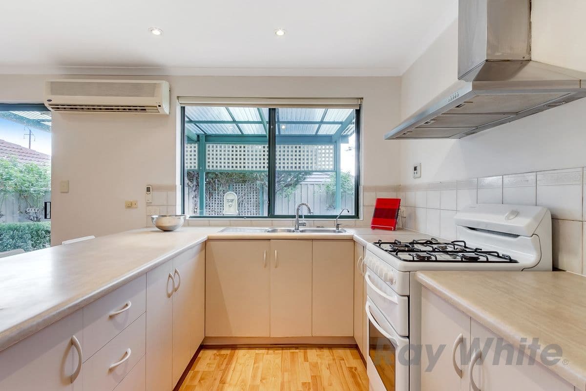 23 Lynton Avenue, Mitchell Park SA 5043, Mitchell Park - Thumbnail 3
