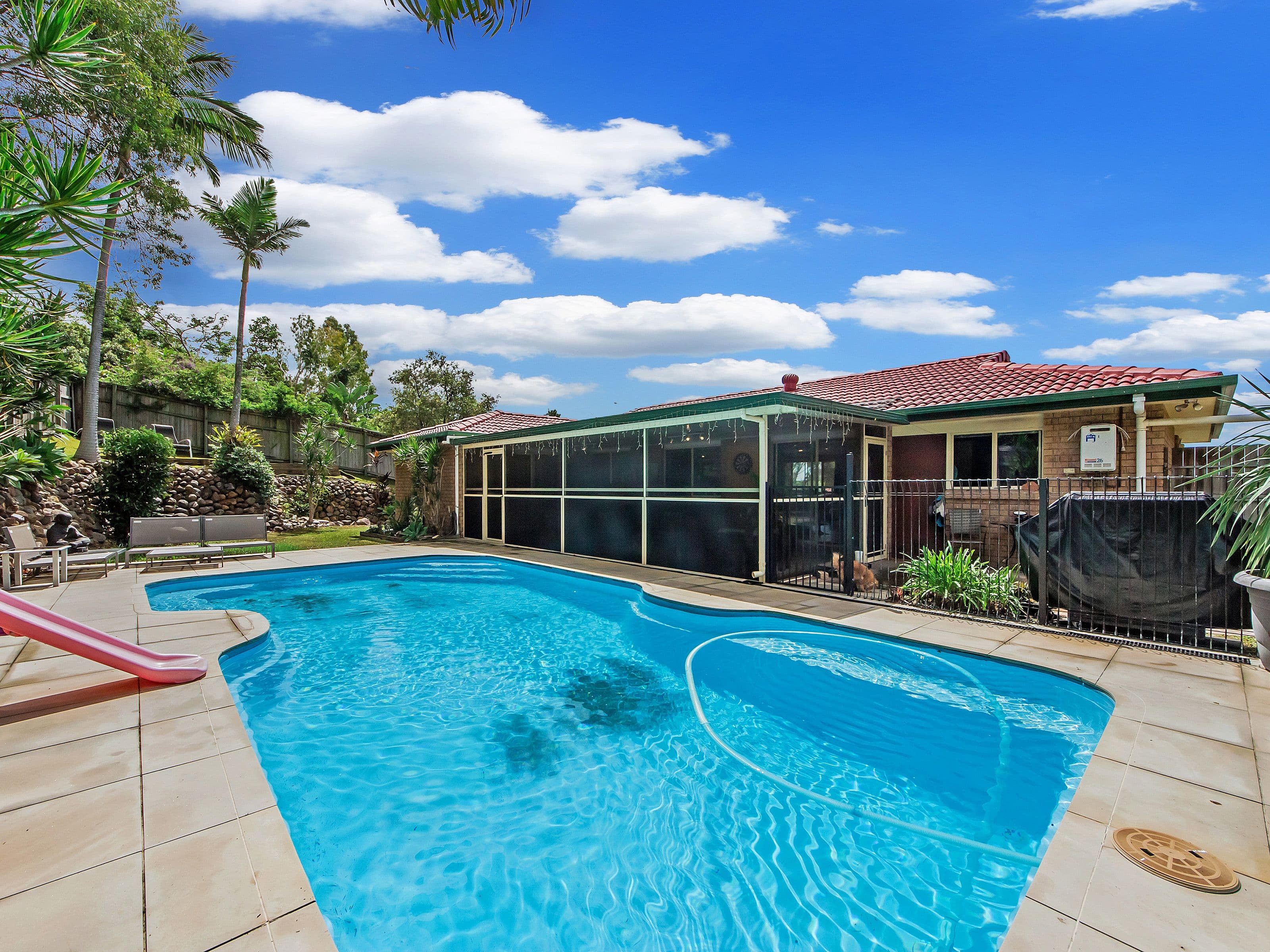8 Brookton Court, Helensvale QLD 4212, Helensvale - Thumbnail 2