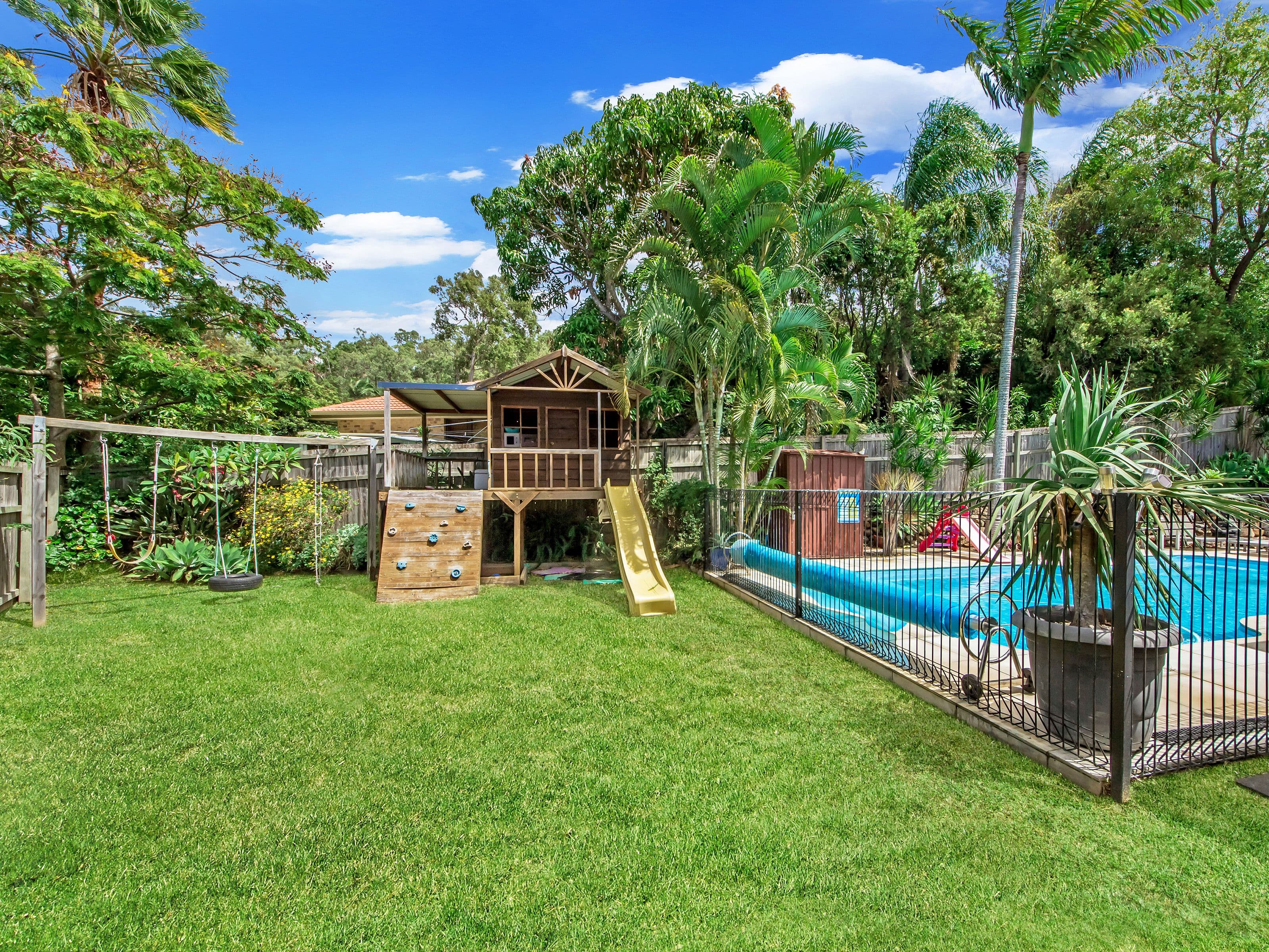 8 Brookton Court, Helensvale QLD 4212, Helensvale - Thumbnail 4