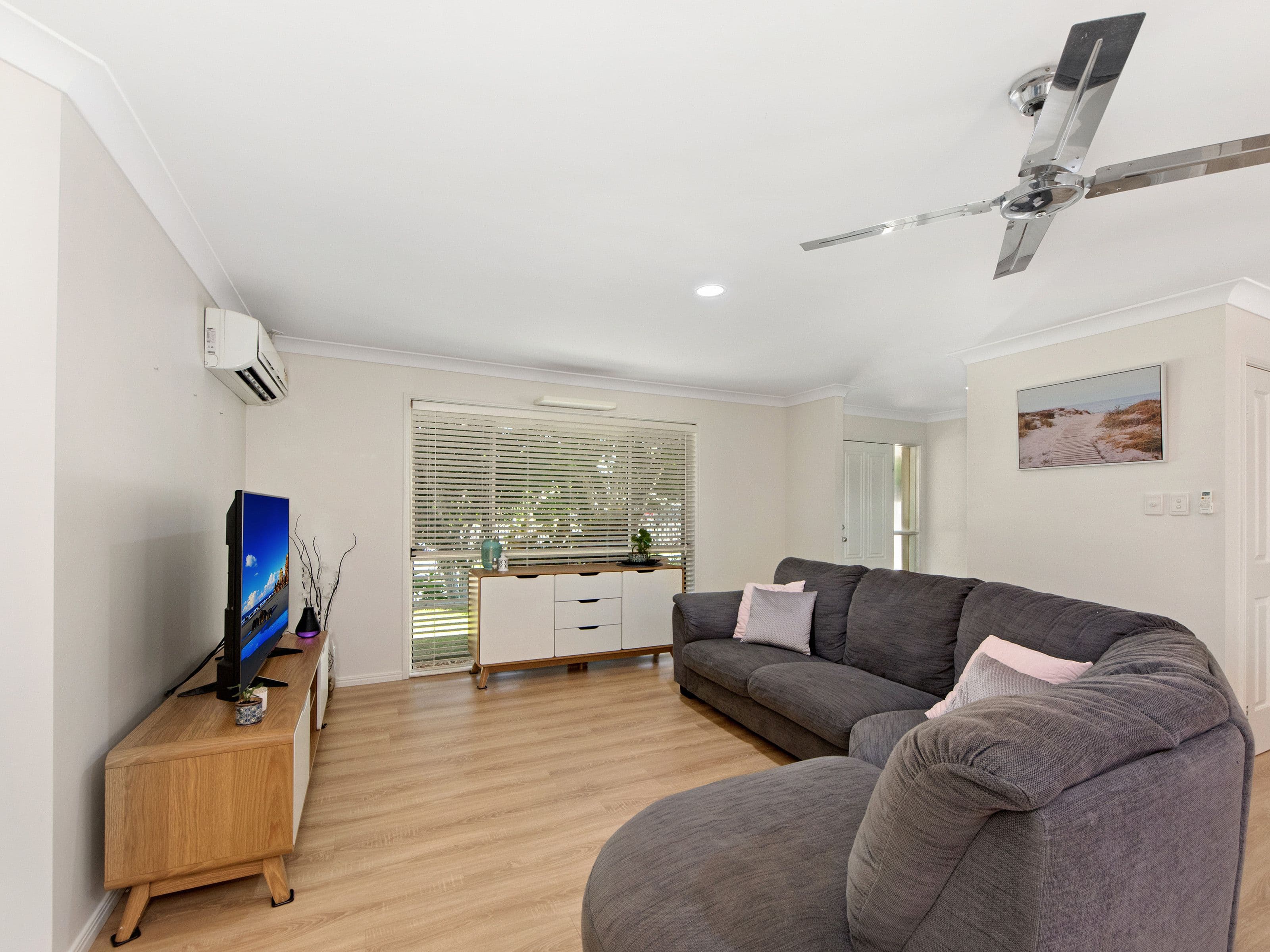 21 Roe Street, Upper Coomera QLD 4209, Upper Coomera - Thumbnail 7