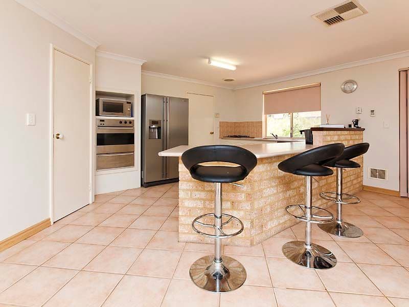5 Antibes Cove, PORT KENNEDY WA 6172, Port Kennedy - Thumbnail 2