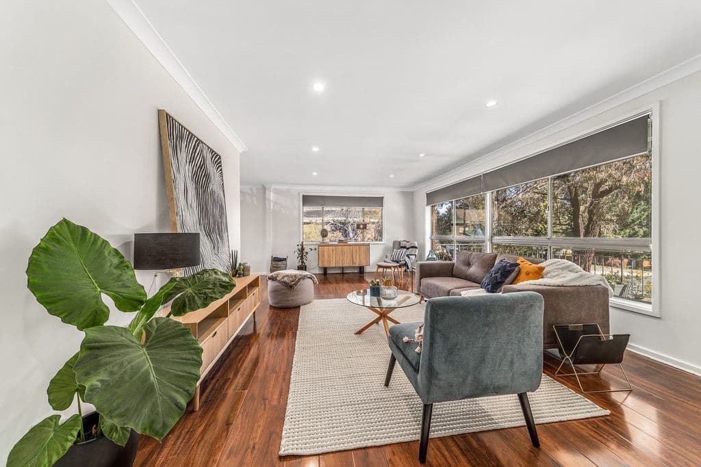 8 Pattinson Crescent, Flynn ACT 2615, Flynn - Thumbnail 2