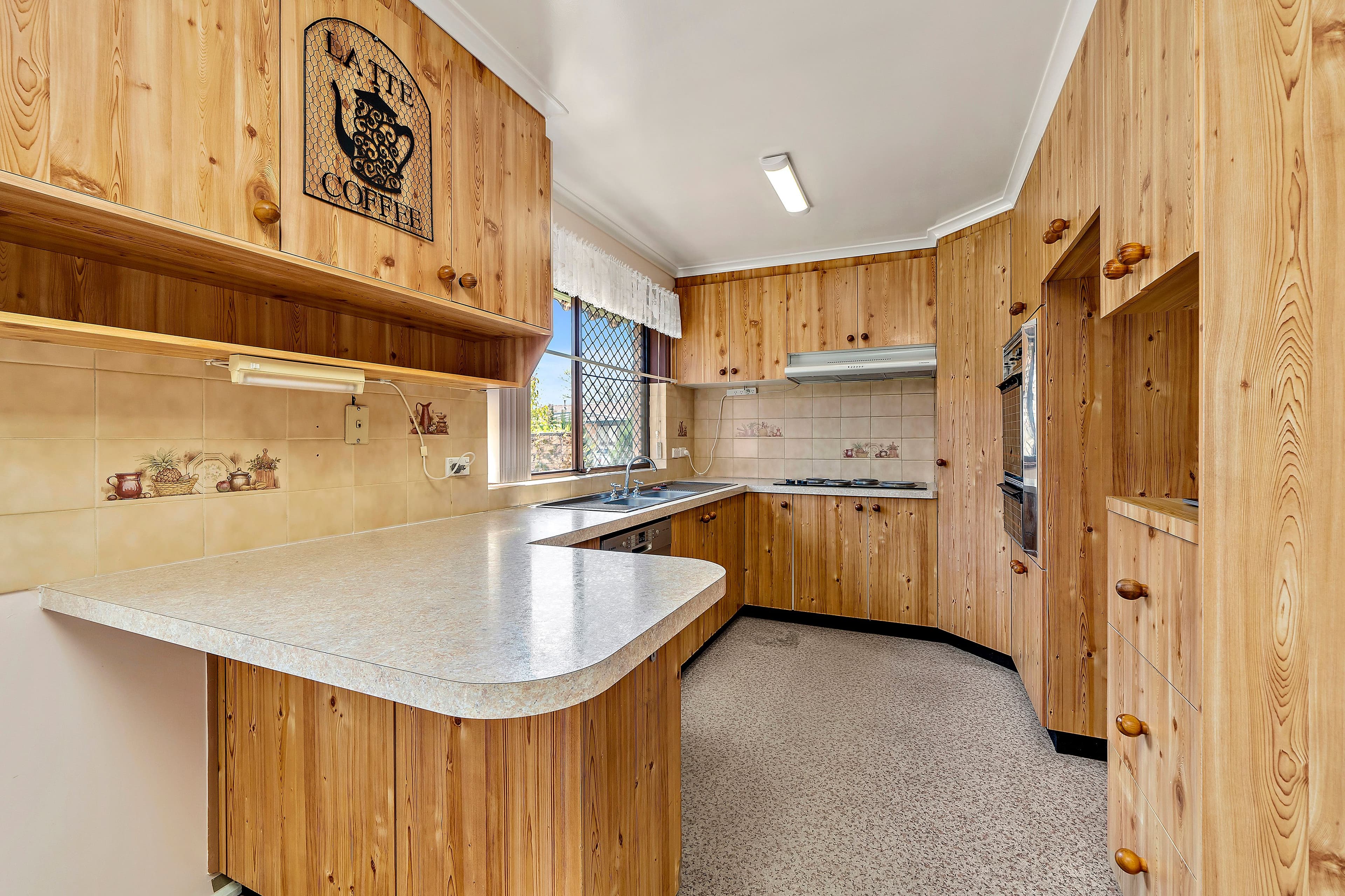 22 Barnard Circuit, Florey ACT 2615, Florey - Thumbnail 5