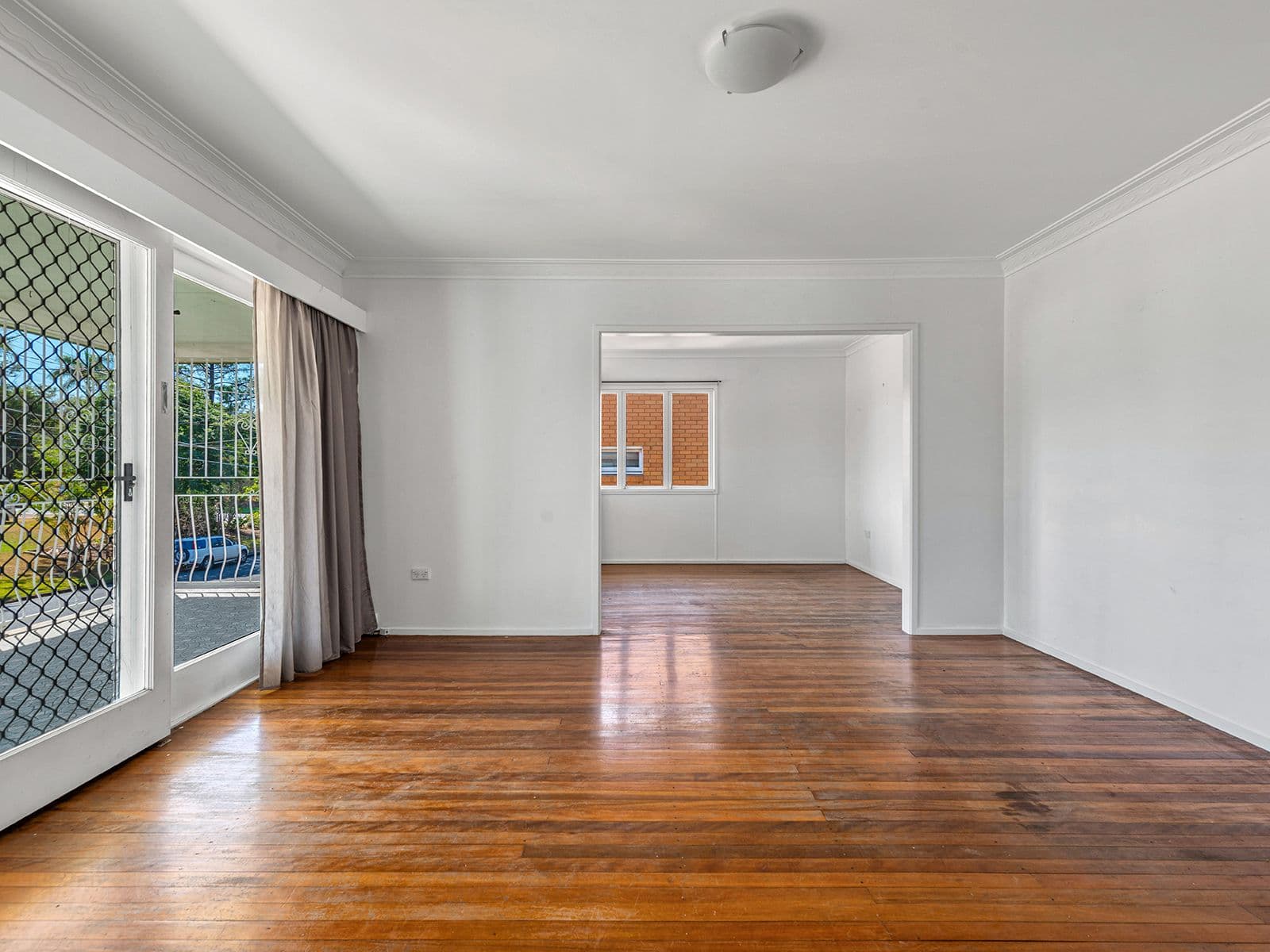 33 Kordick Street, Carina QLD 4152, Carina - Thumbnail 3