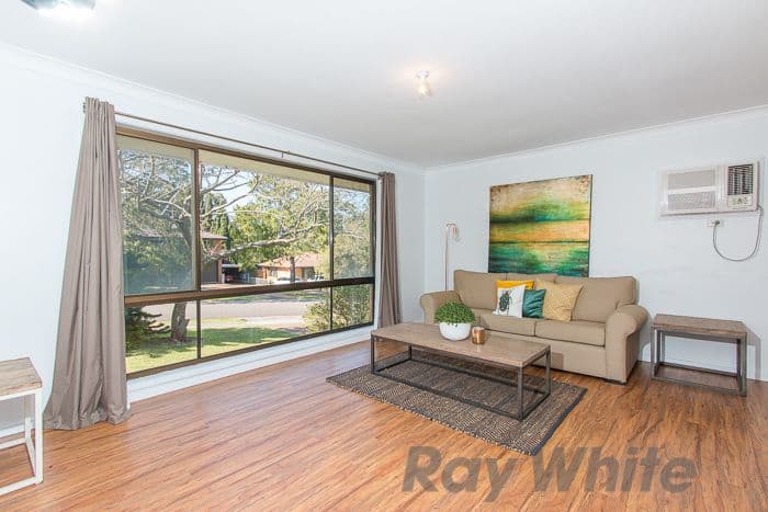 9 Robina Drive, Hillsborough - Thumbnail 2
