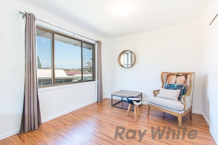 9 Robina Drive, Hillsborough - Thumbnail 8