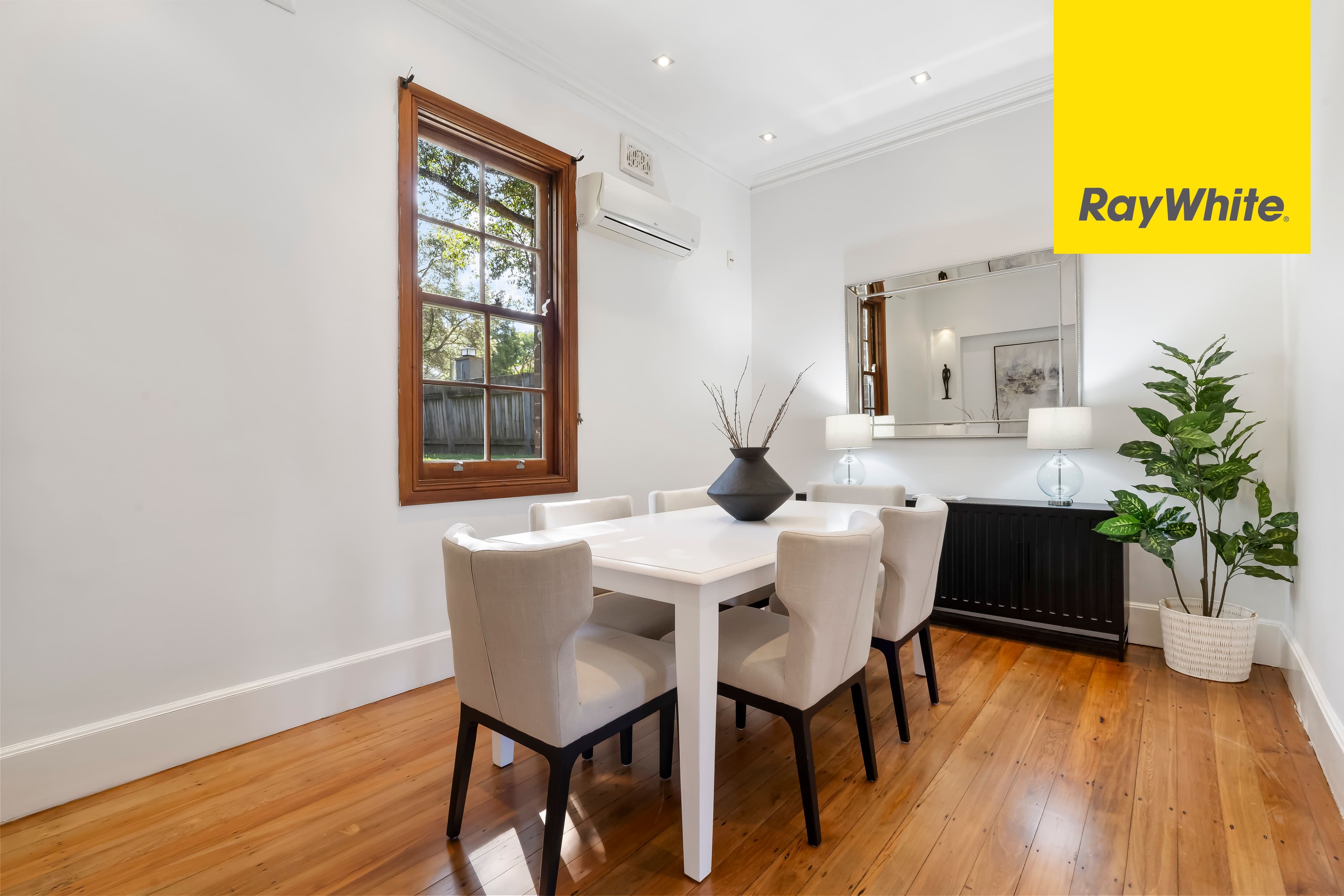 8 Hillside Crescent, Epping NSW 2121, Epping - Thumbnail 6