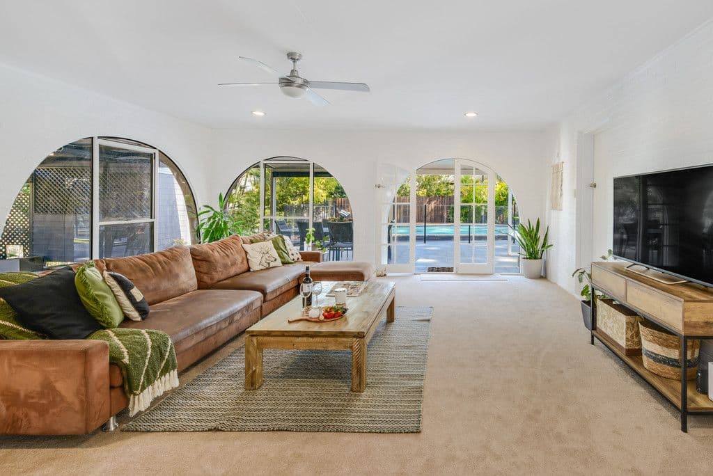 11 Marland Street, Kenmore QLD 4069, Kenmore - Thumbnail 6
